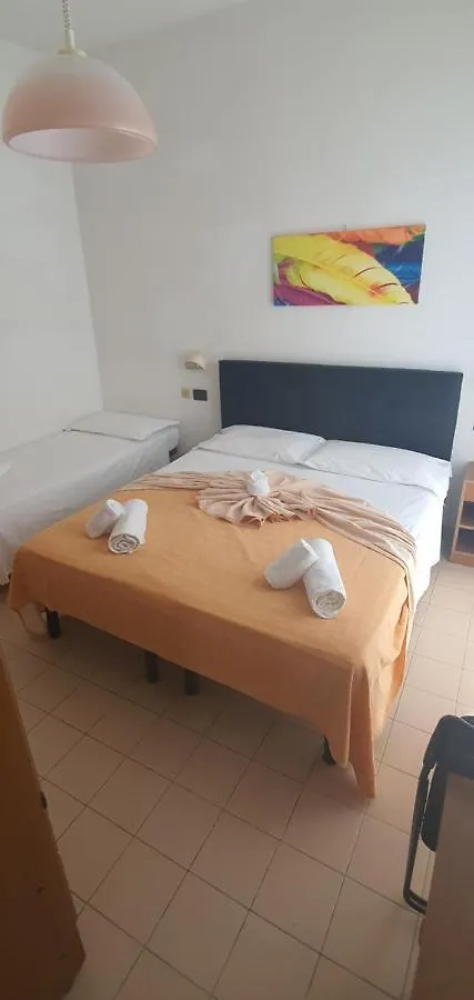 Hotel Vela Azzurra Rimini 2*,
